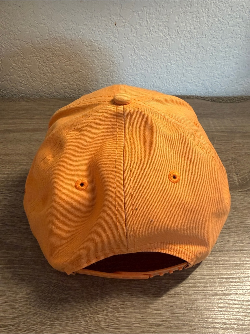 New Era Snapback Tampa Bay Buccaneers Throwback Logo Hat - Orange - Picture 5 of 6